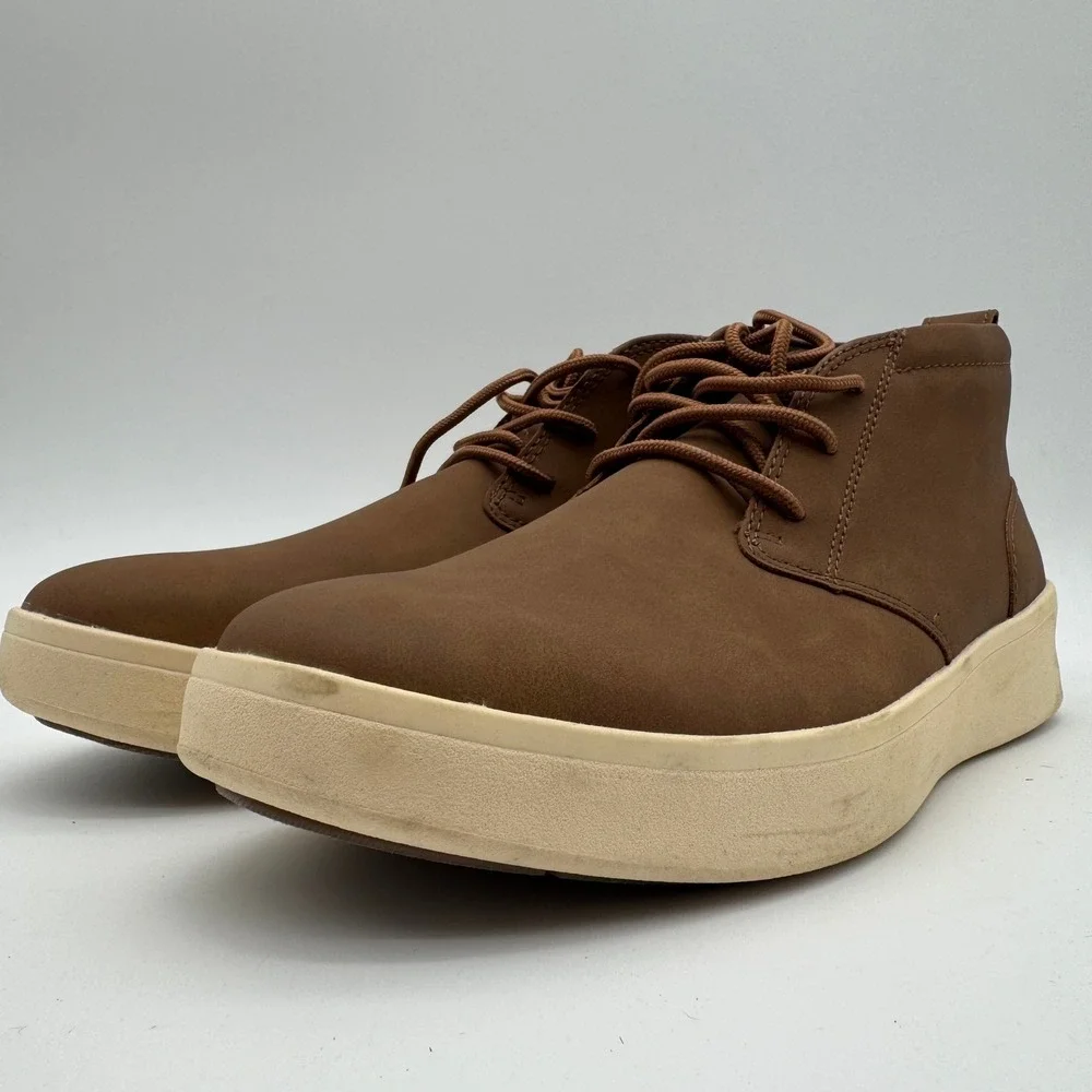 IZOD Palmer Brown Chukka Boots Men's‎ Size 9 New With Box
